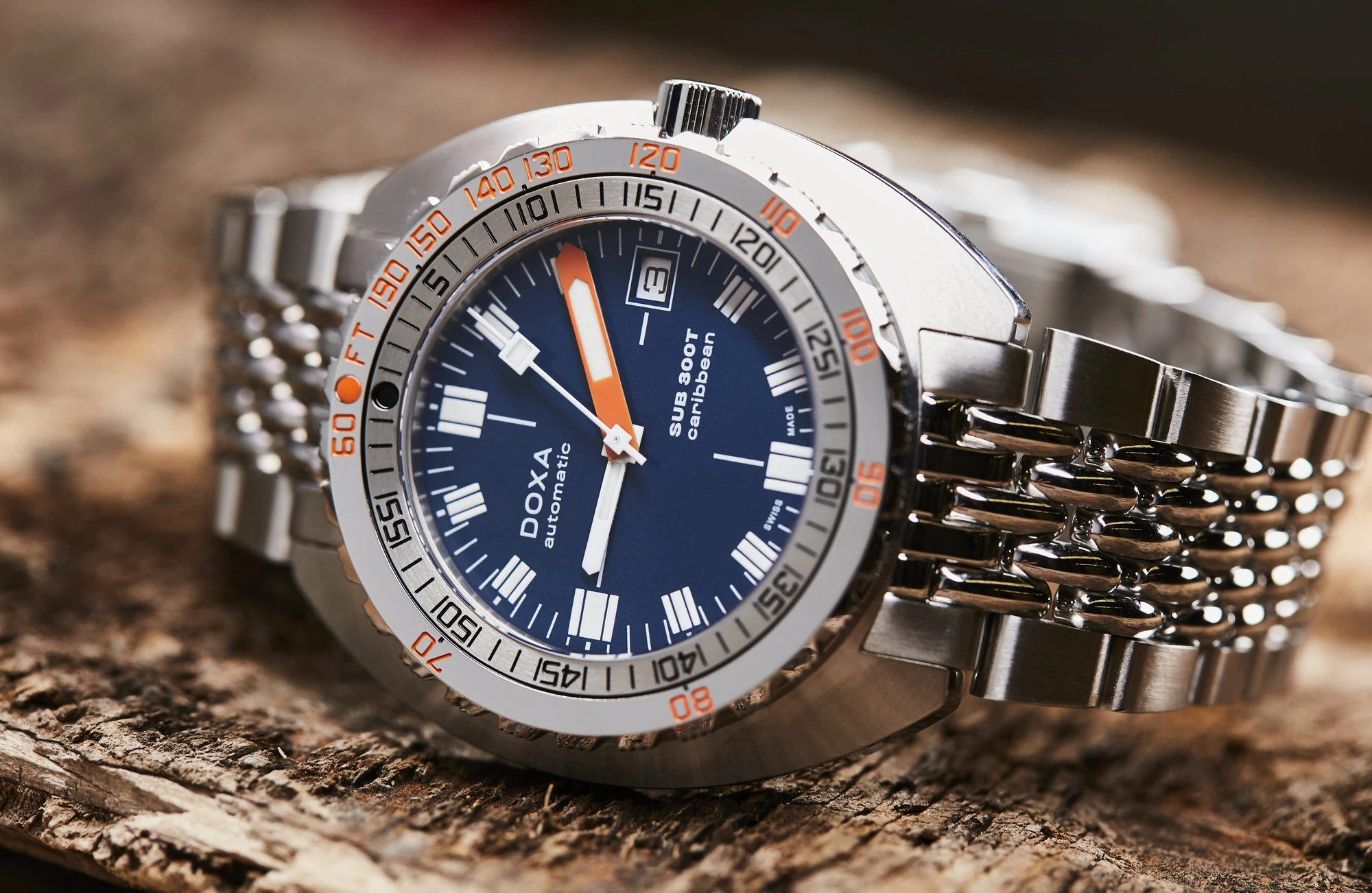 DOXA SUB 300T Caribbean Diver 840.10.201.10, zdjęcie 5 z 5