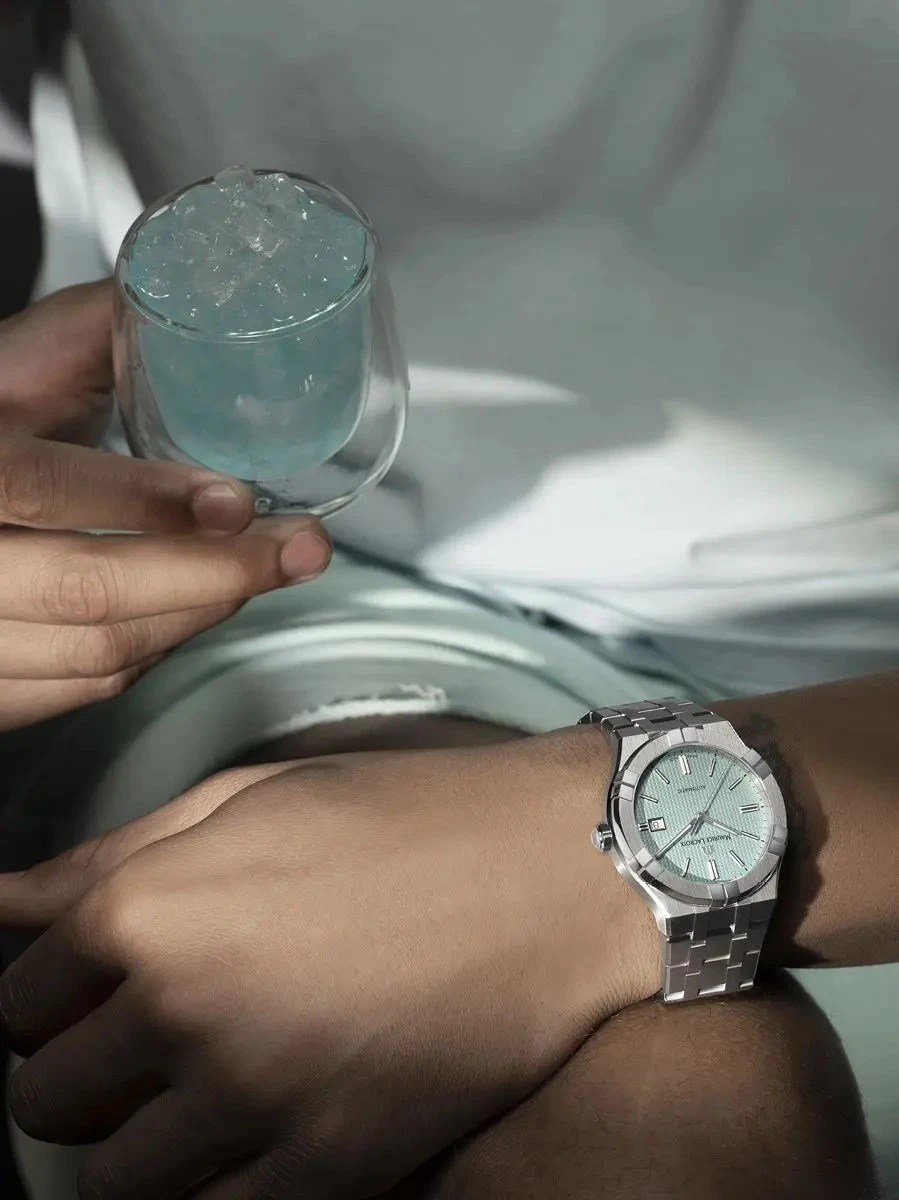 Maurice Lacroix Aikon Automatic Limited Summer Edition 42mm AI6008-SS00F-431-C, zdjęcie 4 z 5