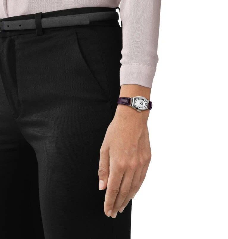 Tissot Heritage Porto Small Lady T128.109.16.032.00, zdjęcie 2 z 5
