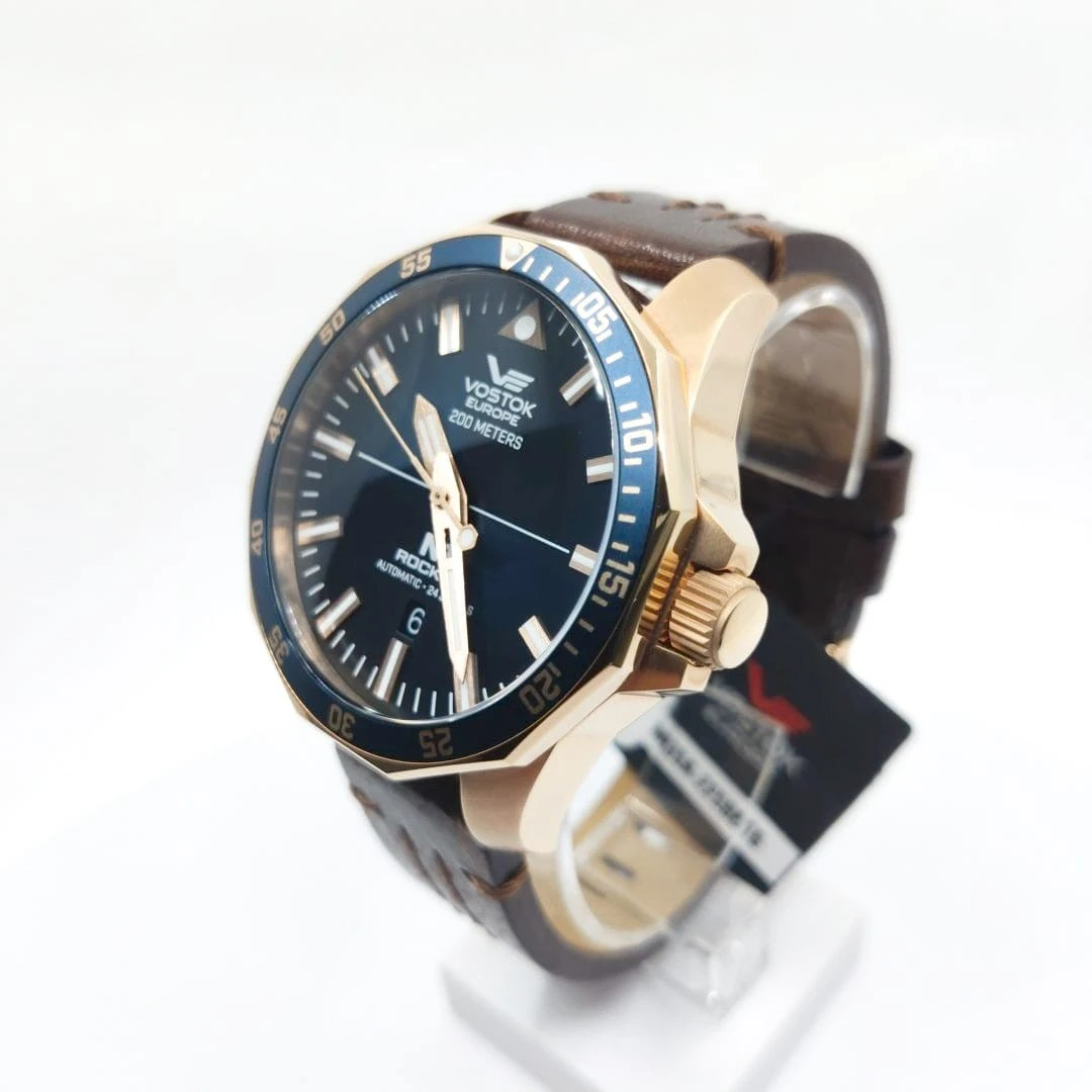 Vostok Europe Rocket N-1 Automatic NH35A-225B616, zdjęcie 3 z 8
