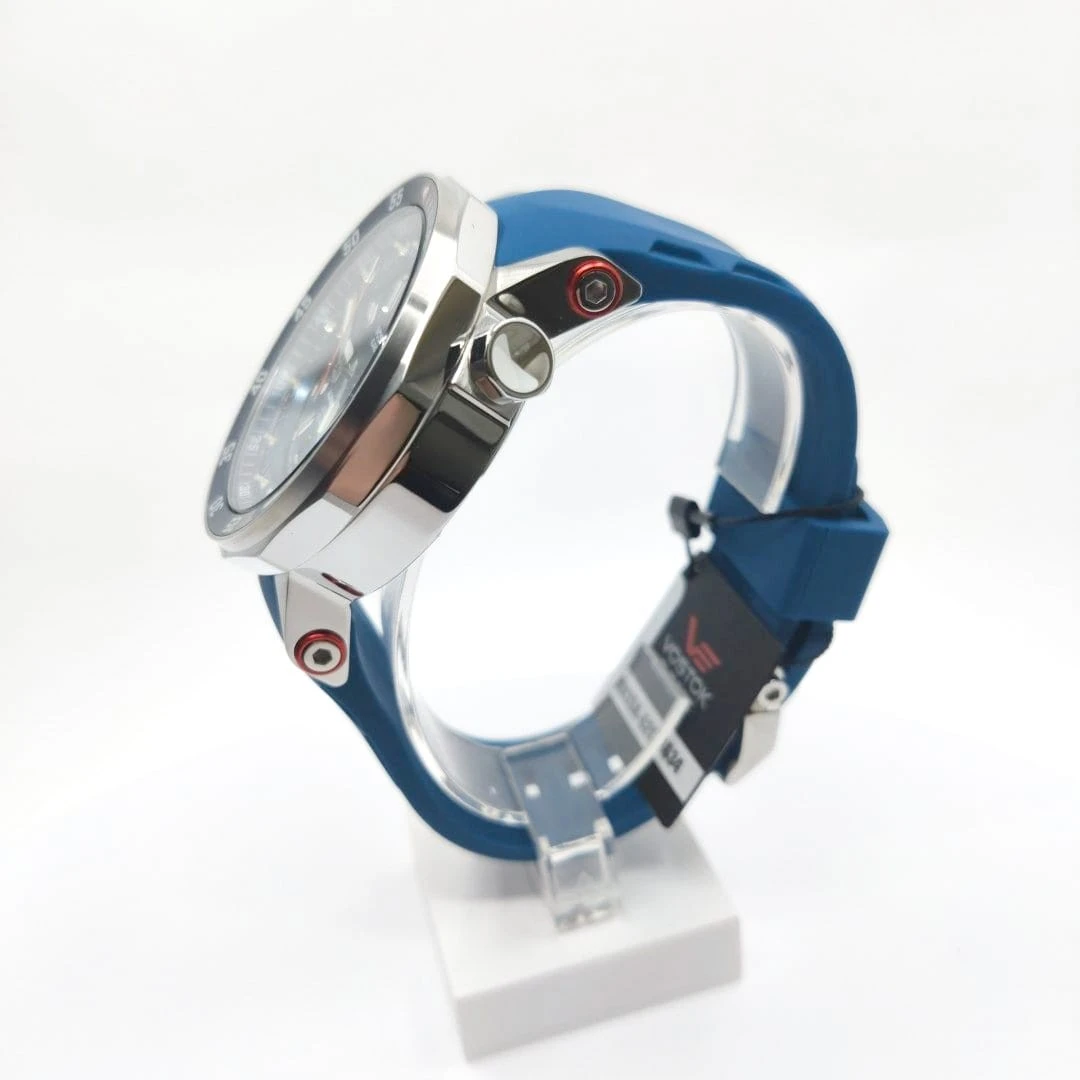Vostok Europe Lunokhod-2 Automatic NH35A-620A634, zdjęcie 4 z 9