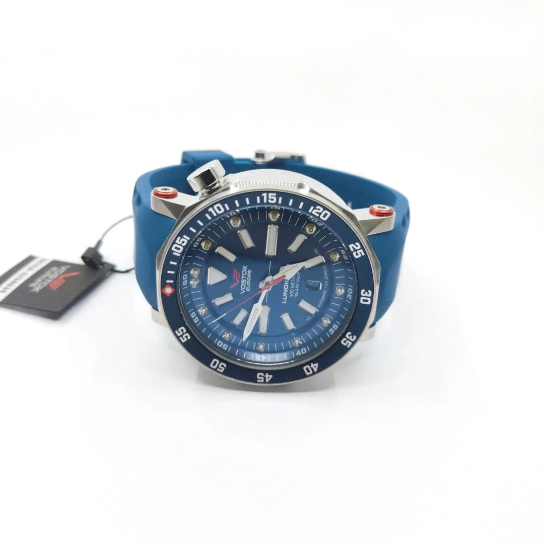 Vostok Europe Lunokhod-2 Automatic NH35A-620A634, zdjęcie 7 z 9