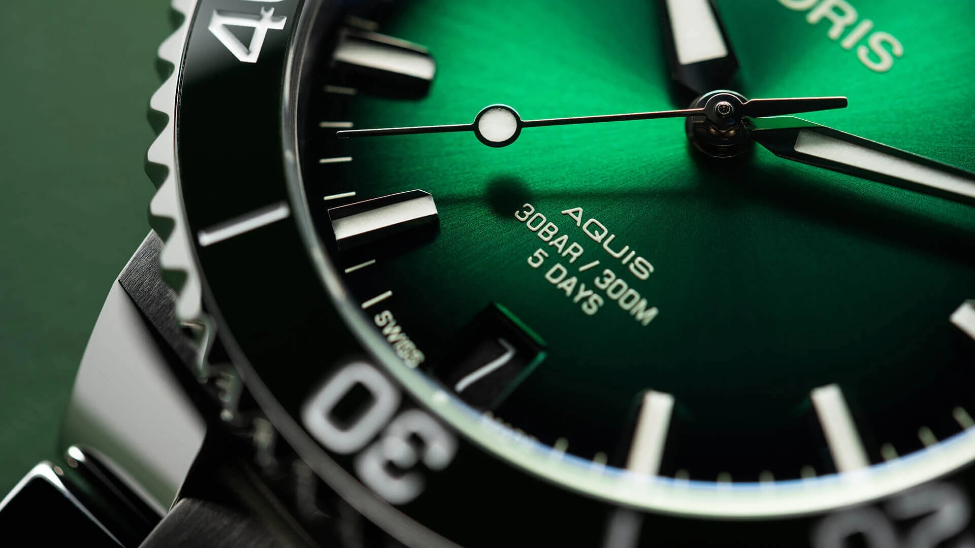 Oris Aquis II Date 01 733 7766 4157-07 8 22 05PEB, zdjęcie 4 z 6