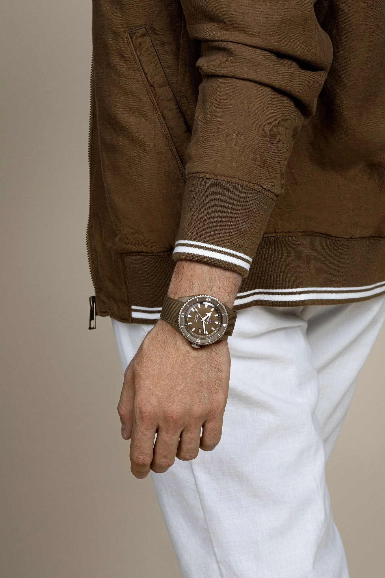 Rado Captain Cook High-Tech Ceramic Diver R32130318, zdjęcie 2 z 6